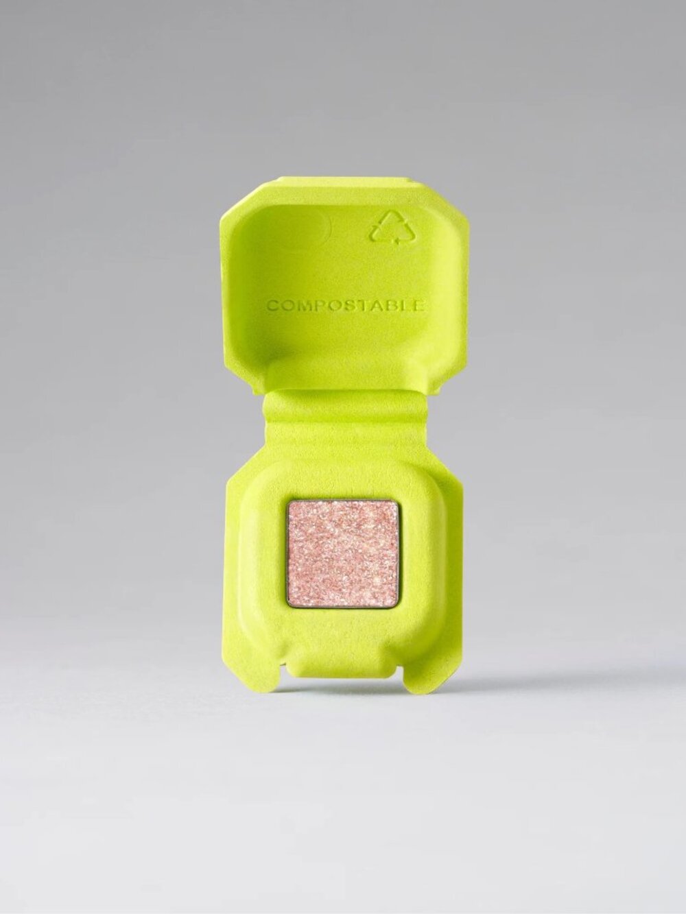 Half Magic Eyeshadow Single in Sparkle Puff